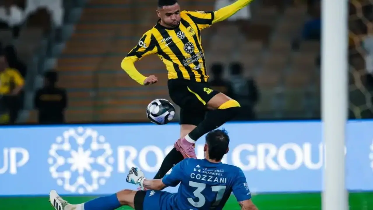 تسريبات تكشف عن تلقي يوسف النصيري عرض مغري من نادي سعودي ينقذه من جحيم الاتحاد